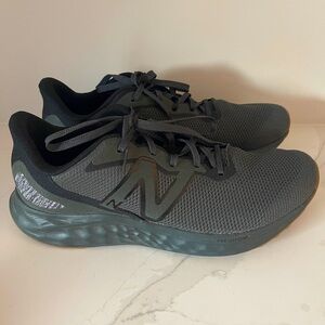 Men’s New Balance Fresh Foam Arishi sneakers